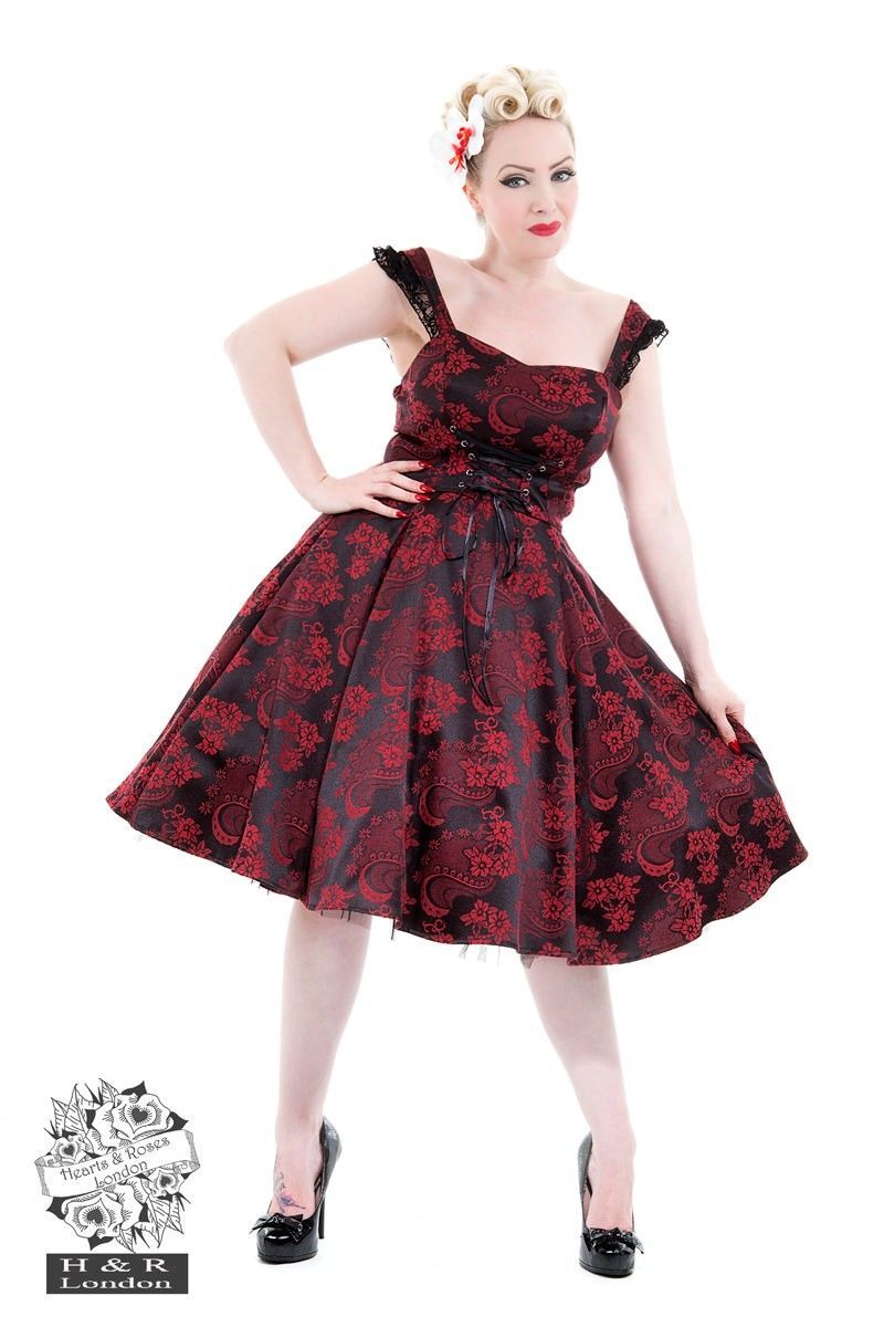 Red Marie Antoinette Gothic Long Dress. Str 36-46. Also available in plus size. Kr 690-.